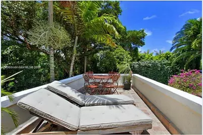 5621 Alton Rd, Miami Beach, FL 33140 - Photo 23