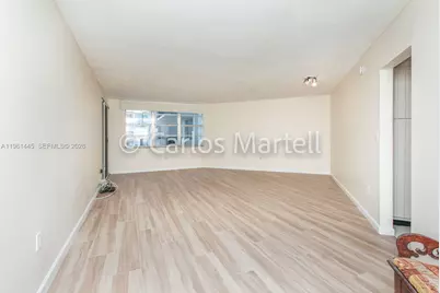 2750 NE 183rd St #512, Aventura, FL 33160 - Photo 5