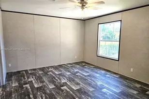 881 Woodland Blvd, Clewiston, FL 33440 - Photo 15