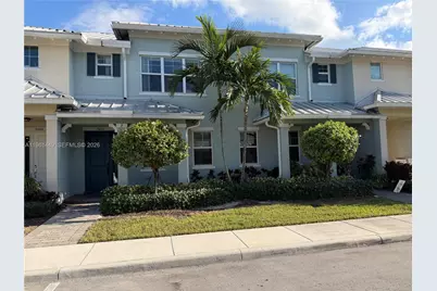 5060 Eucalyptus Dr #2, Hollywood, FL 33021 - Photo 9