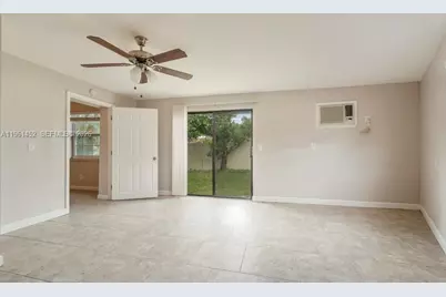 8881 SW 21st St, Miramar, FL 33025 - Photo 9