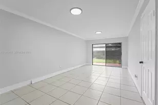 2406 SW 54th St, Dania Beach, FL 33312 - Photo 9