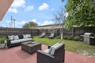 2406 SW 54th St, Dania Beach, FL 33312 - Photo 25