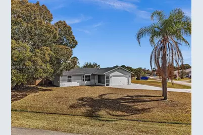 1819 SE Joy Haven St, Port Saint Lucie, FL 34983 - Photo 47