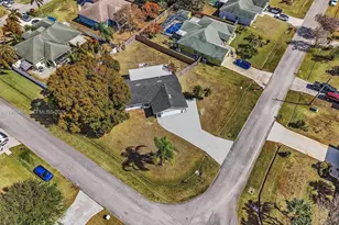 1819 SE Joy Haven St, Port Saint Lucie, FL 34983 - Photo 49