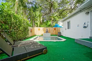 7 NE 50th St, Miami, FL 33137 - Photo 19