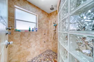 8001 SW 133rd St, Pinecrest, FL 33156 - Photo 23