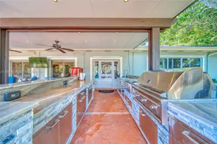 8001 SW 133rd St, Pinecrest, FL 33156 - Photo 29