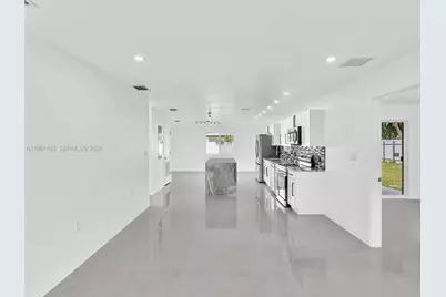 1140 NE 139th St, North Miami, FL 33161 - Photo 7