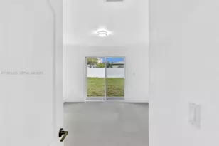 1140 NE 139th St, North Miami, FL 33161 - Photo 27