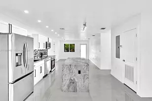 1140 NE 139th St, North Miami, FL 33161 - Photo 13