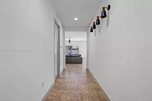 2872 SE 3rd St, Homestead, FL 33033 - Photo 5