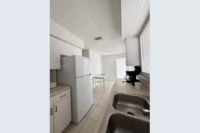 2566 Coral Springs Dr, Coral Springs, FL 33076 - Photo 5