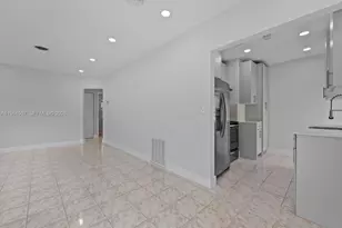 104 E 58th St, Hialeah, FL 33013 - Photo 17