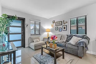 7585 SW 28th St, Miami, FL 33155 - Photo 5