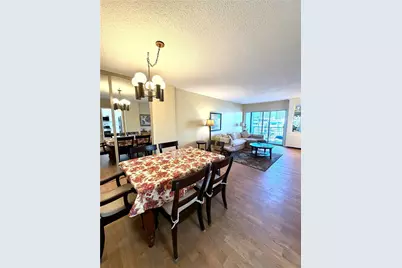 400 Kings Point Dr #524, Sunny Isles Beach, FL 33160 - Photo 11