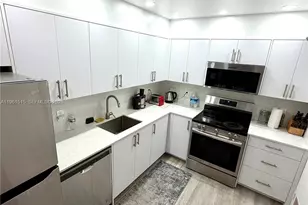 400 Kings Point Dr, Sunny Isles Beach, FL 33160 - Photo 3