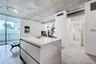 690 SW 1st Ct, Miami, FL 33130 - Photo 9