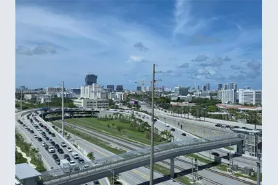 20200 W Dixie Hwy 1003 Hwy #1003, Miami, FL 33180 - Photo 11