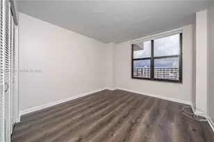 2500 Parkview Dr, Hallandale Beach, FL 33009 - Photo 31