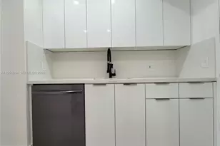 3505 S Ocean Dr, Hollywood, FL 33019 - Photo 15