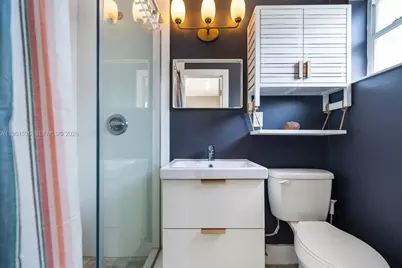 551 NE 67th St, Miami, FL 33138 - Photo 15