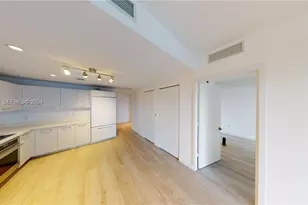 55 SW 9th St, Miami, FL 33130 - Photo 7