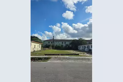 10 NW St, Hallandale Beach, FL 33009 - Photo 3