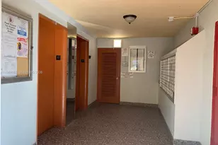 2999 Point E Dr, Aventura, FL 33160 - Photo 23