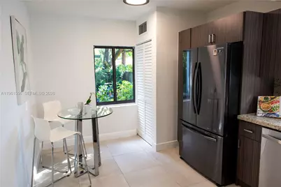 360 NE 87th St, El Portal, FL 33138 - Photo 15