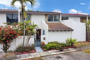 10921 SW 70th Terrace, Miami, FL 33173 - Photo 3