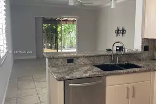 1538 Winterberry Ln, Weston, FL 33327 - Photo 11