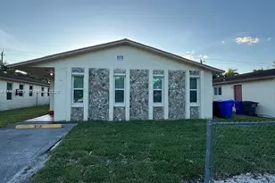 326 N North 61 Terrace, Hollywood, FL 33024 - Photo 1