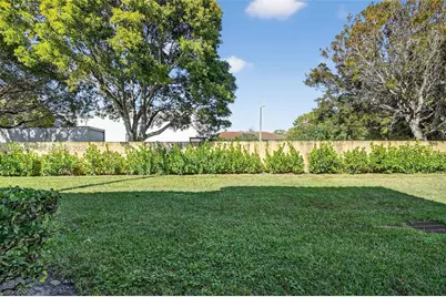 4206 Napoli Lake Dr, Riviera Beach, FL 33410 - Photo 53