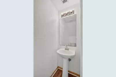 4206 Napoli Lake Dr, Riviera Beach, FL 33410 - Photo 29