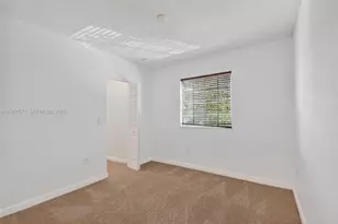 4206 Napoli Lake Dr, Riviera Beach, FL 33410 - Photo 39