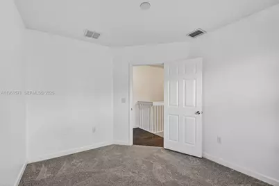 4206 Napoli Lake Dr, Riviera Beach, FL 33410 - Photo 37