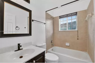 4206 Napoli Lake Dr, Riviera Beach, FL 33410 - Photo 15