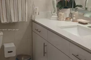 1801 S Treasure Dr, North Bay Village, FL 33141 - Photo 23