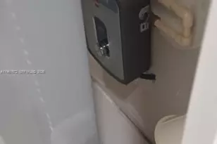 1801 S Treasure Dr, North Bay Village, FL 33141 - Photo 21