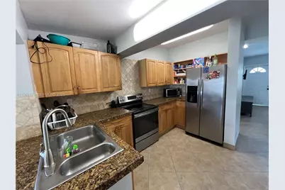 1885 NE 53rd St, Pompano Beach, FL 33064 - Photo 11