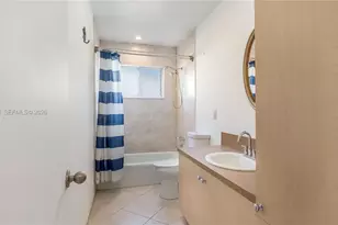 9501 NW 8th St, Pembroke Pines, FL 33024 - Photo 17