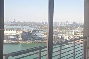 335 S Biscayne Blvd, Miami, FL 33131 - Photo 29