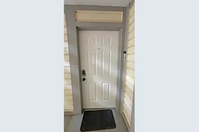 921 NE 199th St #107, Miami, FL 33179 - Photo 5