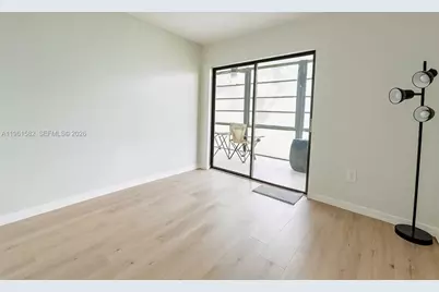 921 NE 199th St #107, Miami, FL 33179 - Photo 11