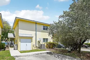 380 NW 20th St, Miami, FL 33127 - Photo 19