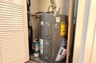 5180 E Sabal Palm Blvd, Tamarac, FL 33319 - Photo 5