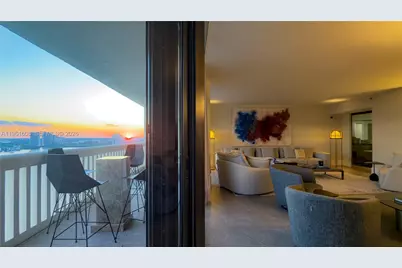 2000 Island Blvd #2404, Aventura, FL 33160 - Photo 39