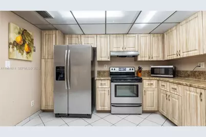 141 SW 96th Ter #204, Plantation, FL 33324 - Photo 37