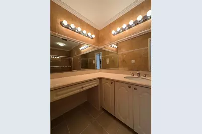 3855 Estepona Ave #10-D-1, Doral, FL 33178 - Photo 29